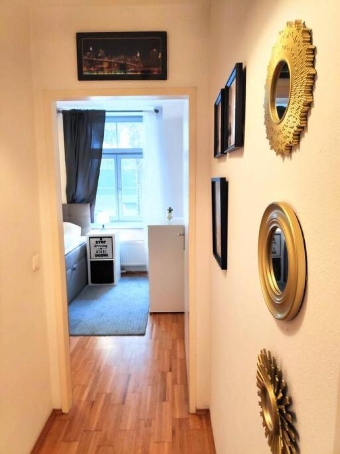 Nd Exquisites Wundervolles Ruhiges Terrassenapartment Mit Garage Viyana Dış mekan fotoğraf