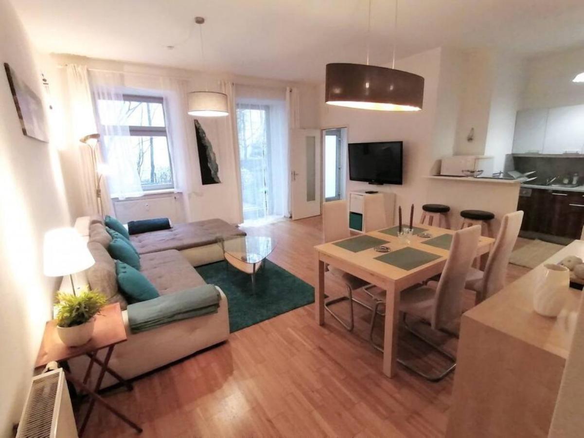 Nd Exquisites Wundervolles Ruhiges Terrassenapartment Mit Garage Viyana Dış mekan fotoğraf