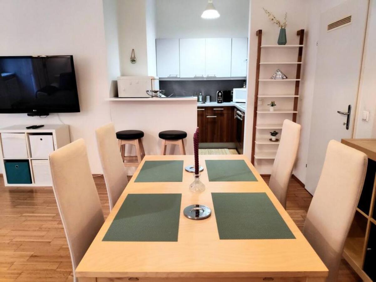 Nd Exquisites Wundervolles Ruhiges Terrassenapartment Mit Garage Viyana Dış mekan fotoğraf