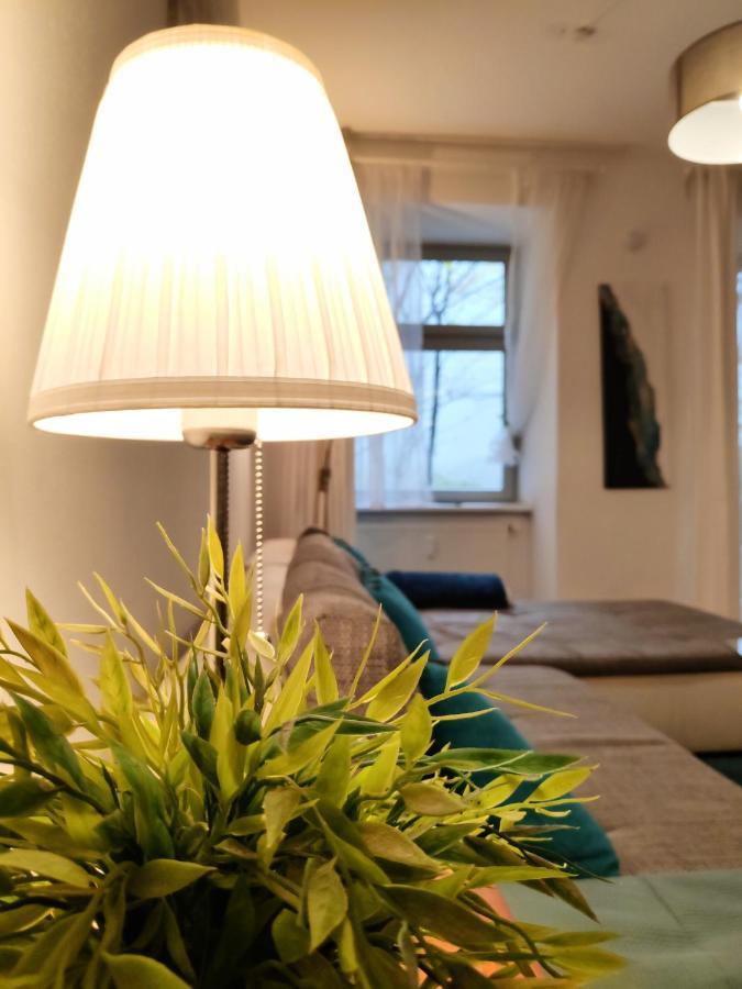 Nd Exquisites Wundervolles Ruhiges Terrassenapartment Mit Garage Viyana Dış mekan fotoğraf